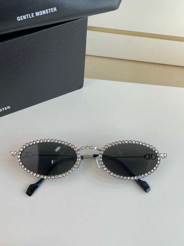 Picture of GentleMonster Sunglasses _SKUfw44600124fw